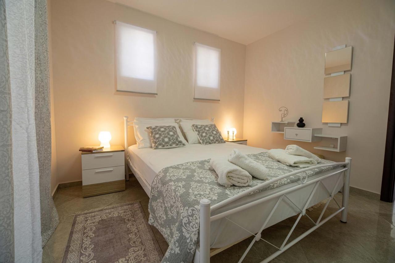 John Apartments Drepano  Eksteriør bilde